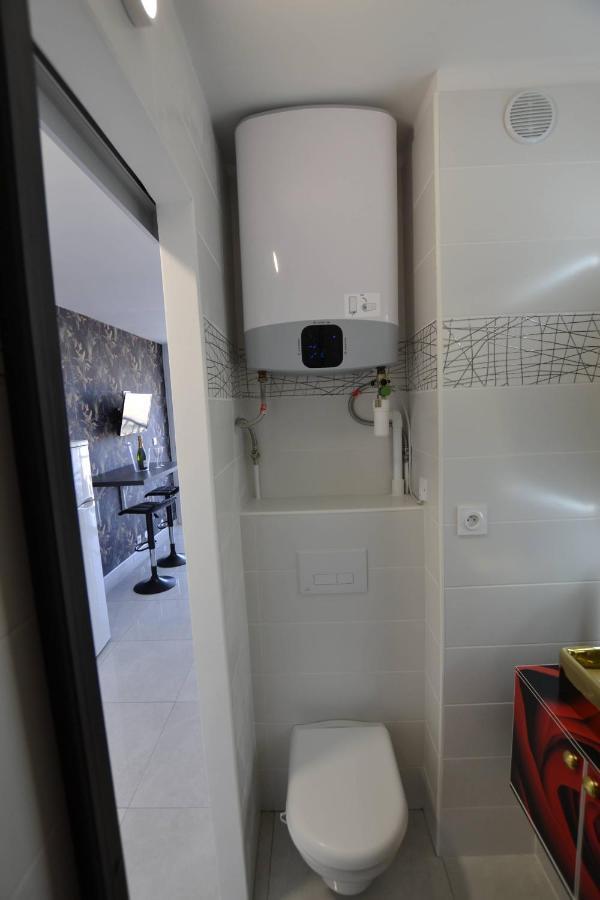 Studio Naturiste "Tropiques" Heliopolis Fg Agde Exterior photo
